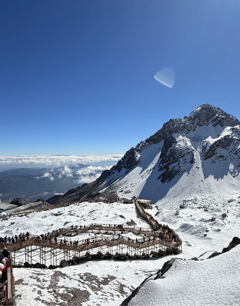 Yunnan 14-Day Grand Expedition: Sacred Peaks & Lakes | TravelToQin